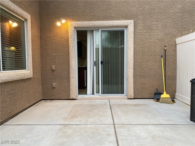 Building Photo - 5351 Cholla Cactus Ave