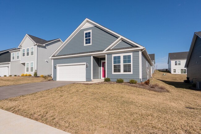 Building Photo - Modern Home with Open Floor Plan in Blacksburg