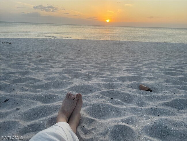 Building Photo - 11030 Gulf Shore Dr