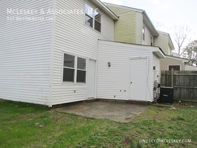 Building Photo - 937 Westminster Ln