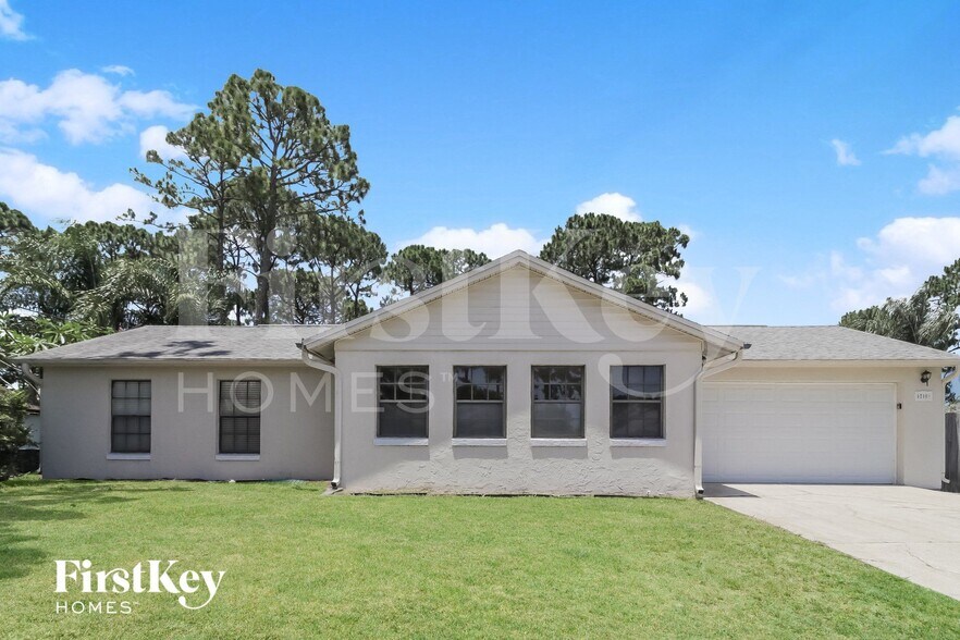 Primary Photo - 5210 Holden Rd