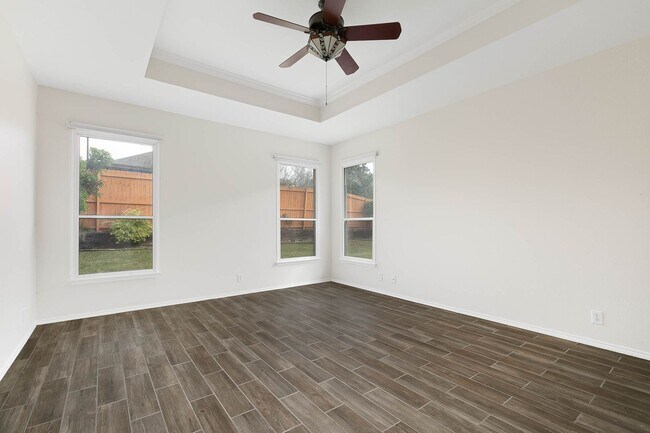 Building Photo - Boerne, TX -Gorgeous home in Kendall County Estates