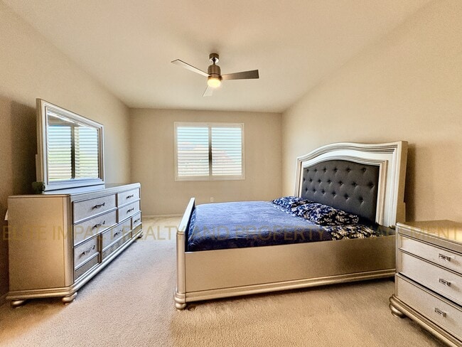 Building Photo - 6711 E Via Boca Grande