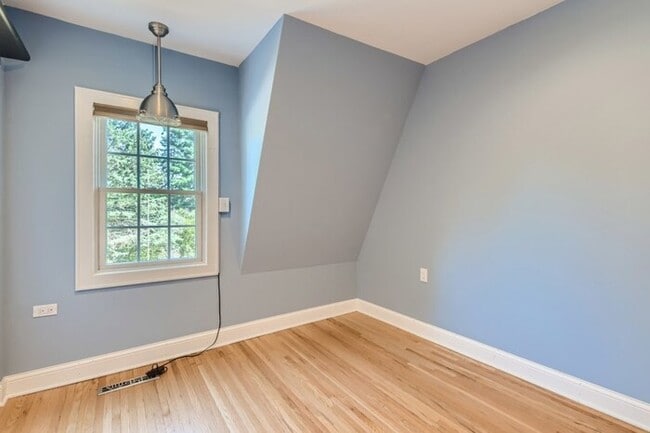 Building Photo - 4330 Wilson St, Minnetonka, MN, 55345