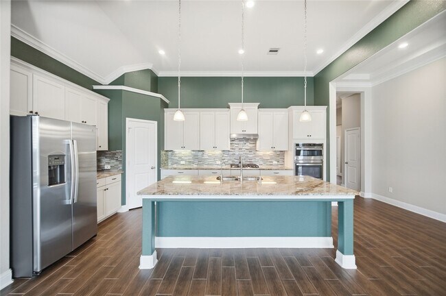 Building Photo - 14915 Violet Willow Ct
