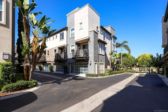 Building Photo - 2434 Via Alta