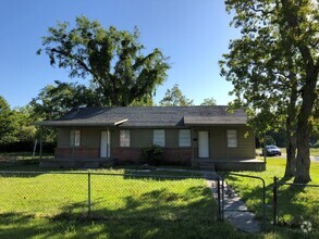 Building Photo - Gulfport 3 Bedroom