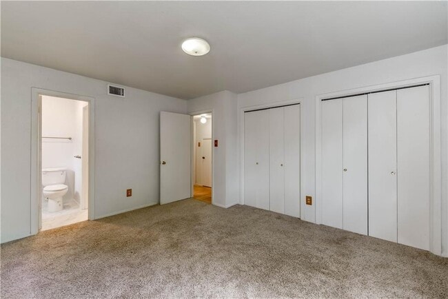 Building Photo - 4200 Everest Ln