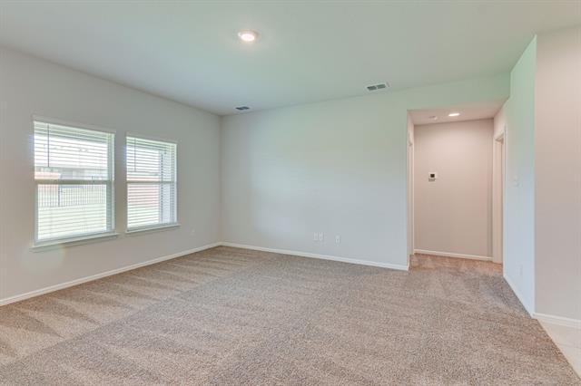 Building Photo - 16413 Milwaukee St