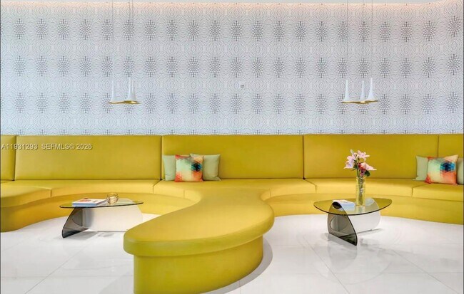 Building Photo - 501 NE 31st St