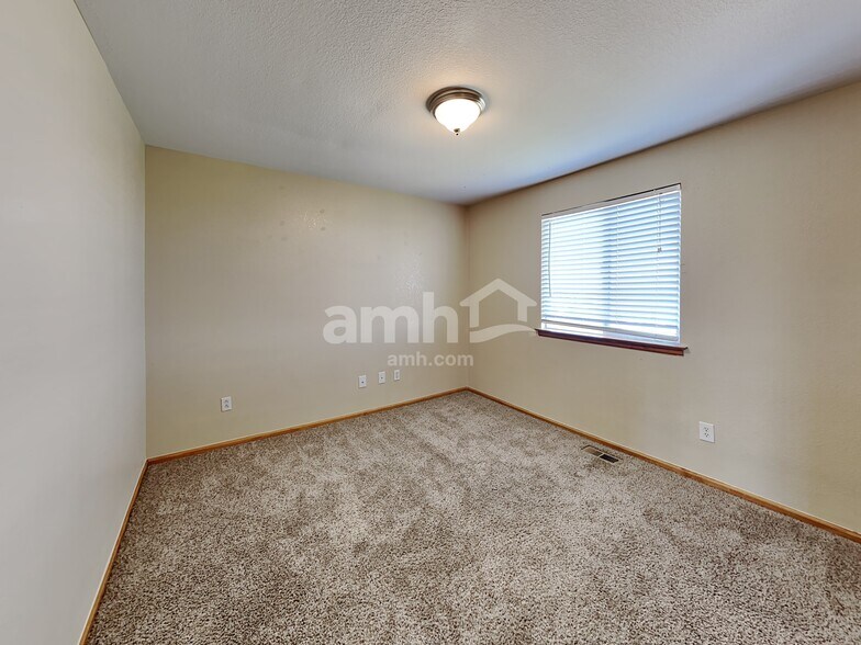 Building Photo - 6293 Brantly Ave