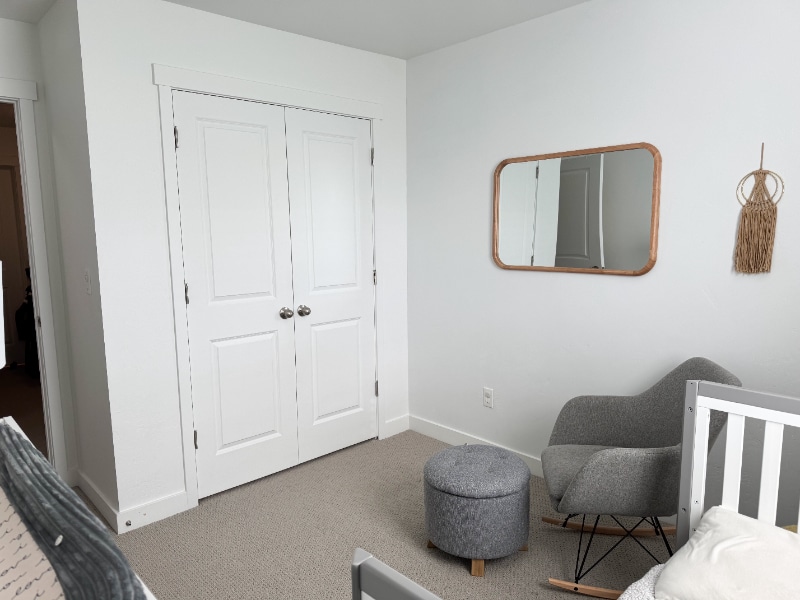 Building Photo - 811 E 975 N