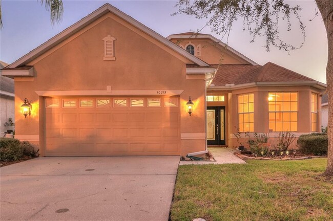 Building Photo - 10215 Evergreen Hill Dr