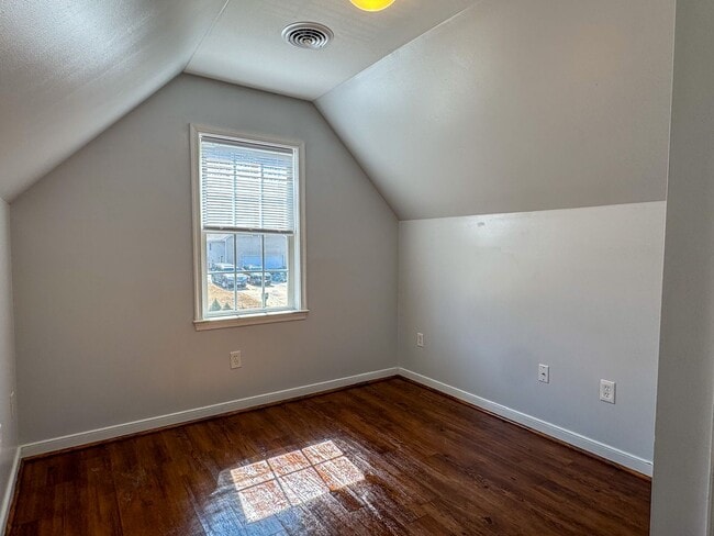 Building Photo - 24502 Lake Dr