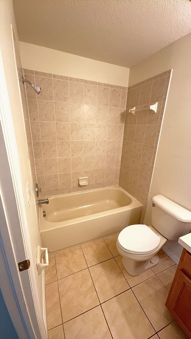 Building Photo - 3 bedroom townhouse in Largo - Seminole Pa...