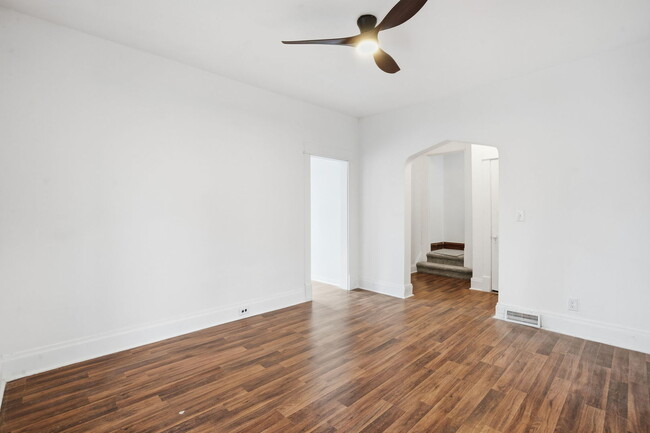 Building Photo - 1032 Kirkwood Blvd