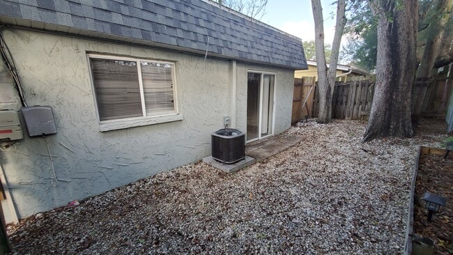Building Photo - 5416 Reef Dr