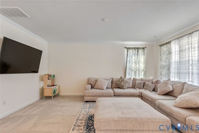 Building Photo - 10702 Skippers St