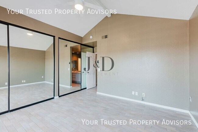 Building Photo - 11446 Madera Rosa Way