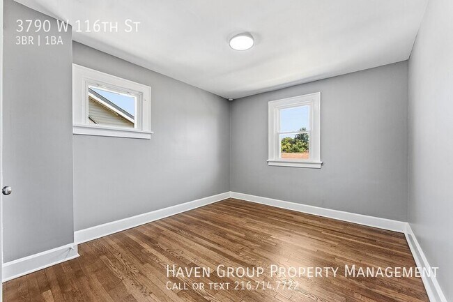 Building Photo - 3790 W 116th St