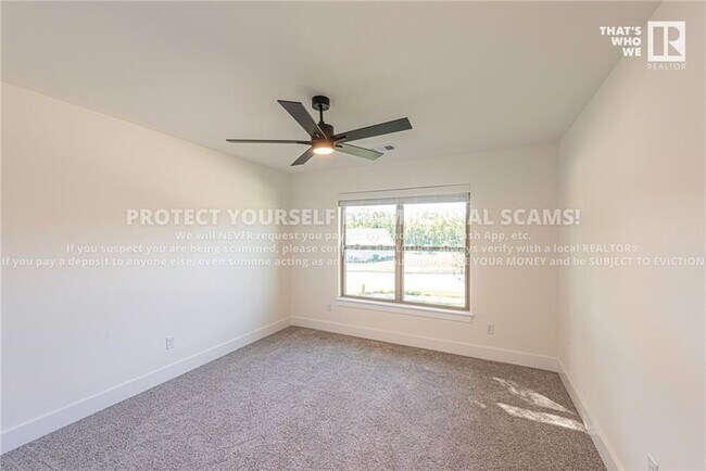Building Photo - 44 Watson Ln