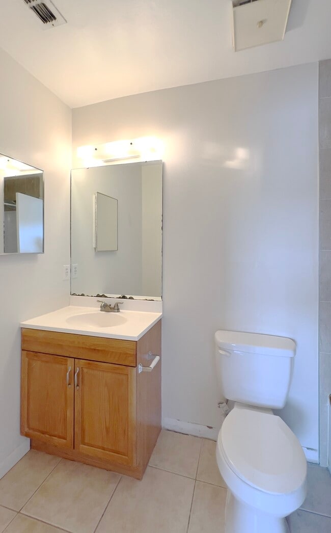Building Photo - 12344 Fox Hound Ct