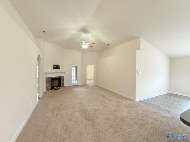 Building Photo - 235 Crab Orchard Dr