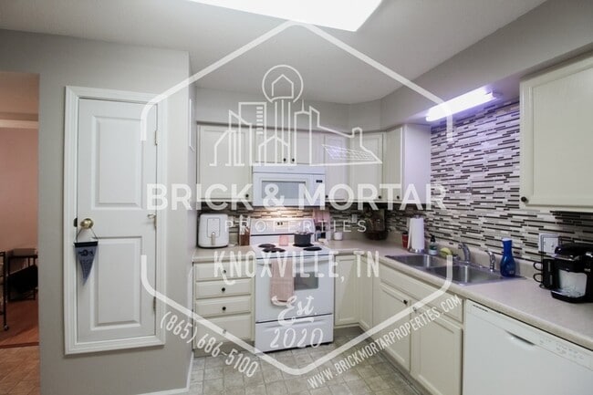 Building Photo - 4721 Scepter Way