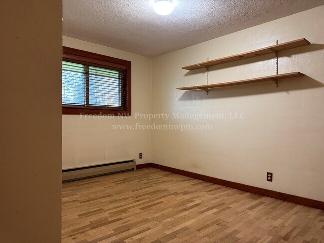 Building Photo - 3420 Prill Rd