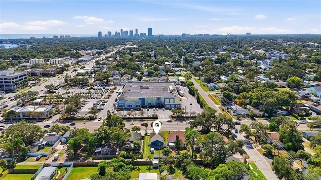 Building Photo - 469 38th Ave N