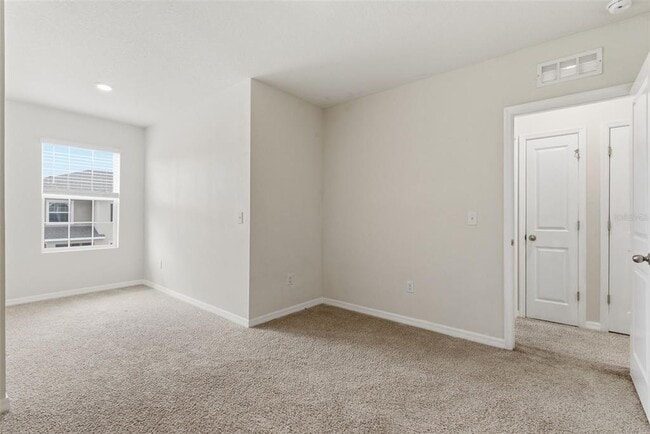 Building Photo - 424 Newmont Cir