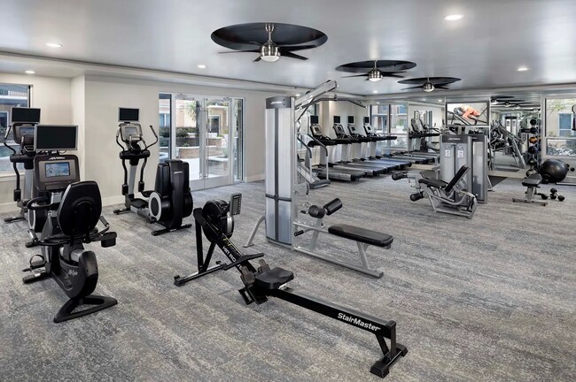 Building Photo - Designer Interiors. Premier Location. Effo...