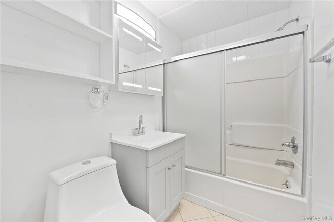 Building Photo - 56 S Highland Ave