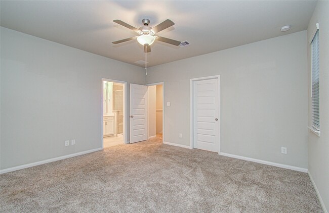 Building Photo - 1525 Parkland Oak Dr