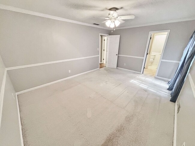 Building Photo - Charming 3 BR/2BA Townhome in Marietta!