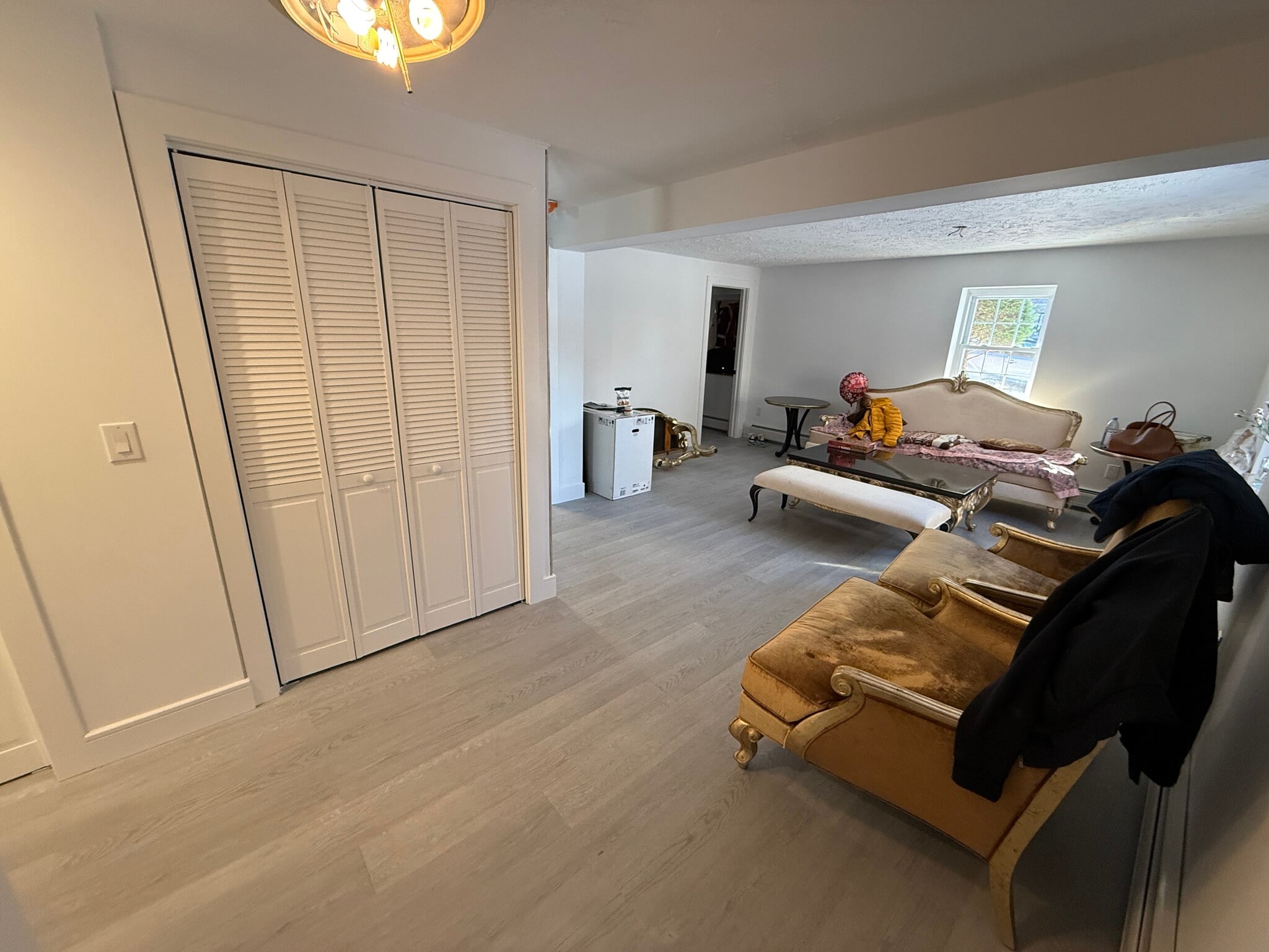 Building Photo - 2357 Linwood Ave