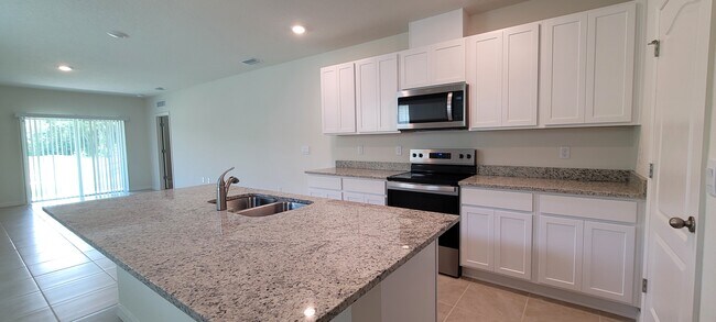 Building Photo - 316 Pelham Park Dr