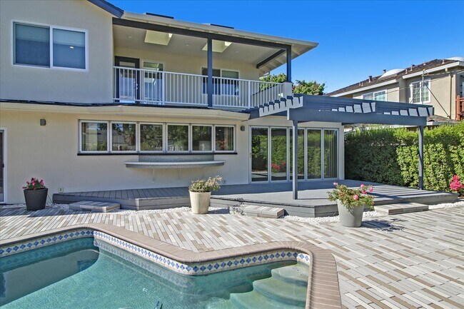 Building Photo - Beautiful Home For Rent in Cupertino with Solar, Pool and Sauna Coming Soon!