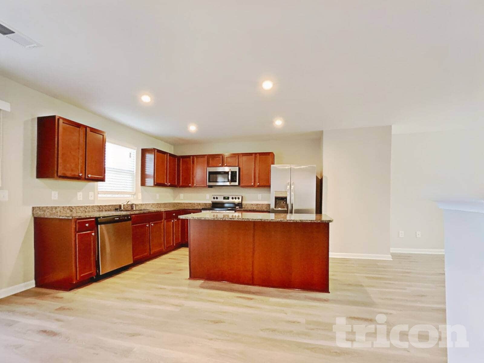Building Photo - 757 Sequoia Dr