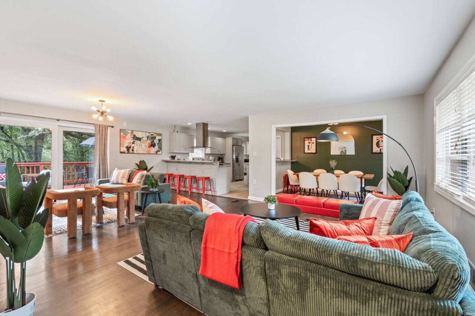 Building Photo - 1618 Cooper Lake Rd SE