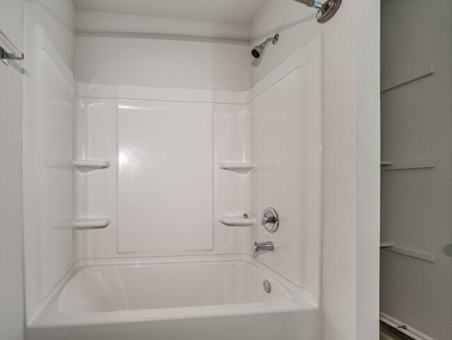 Building Photo - 10044 SW 40th St