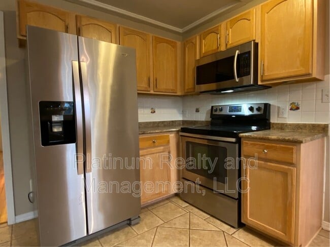 Building Photo - 1477 Cedar Springs Cir