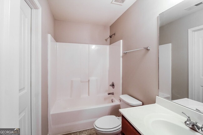Building Photo - 2087 Juniper Ives Ct SE