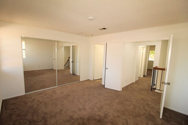 Building Photo - Updated La Ventana Condominium