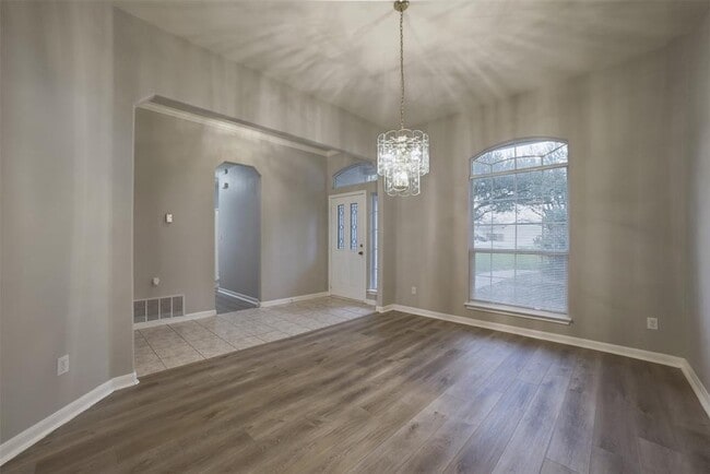 Building Photo - 3605 Winding Way