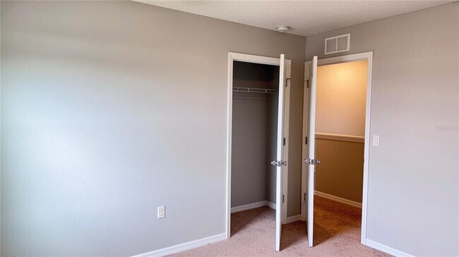 Building Photo - 362 Nova Dr