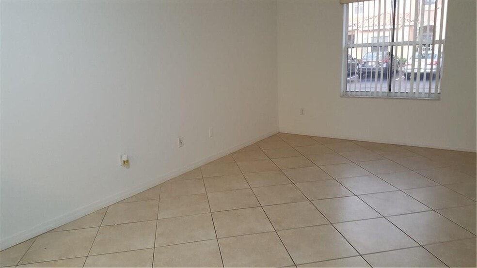 Building Photo - 4961 Windward Way