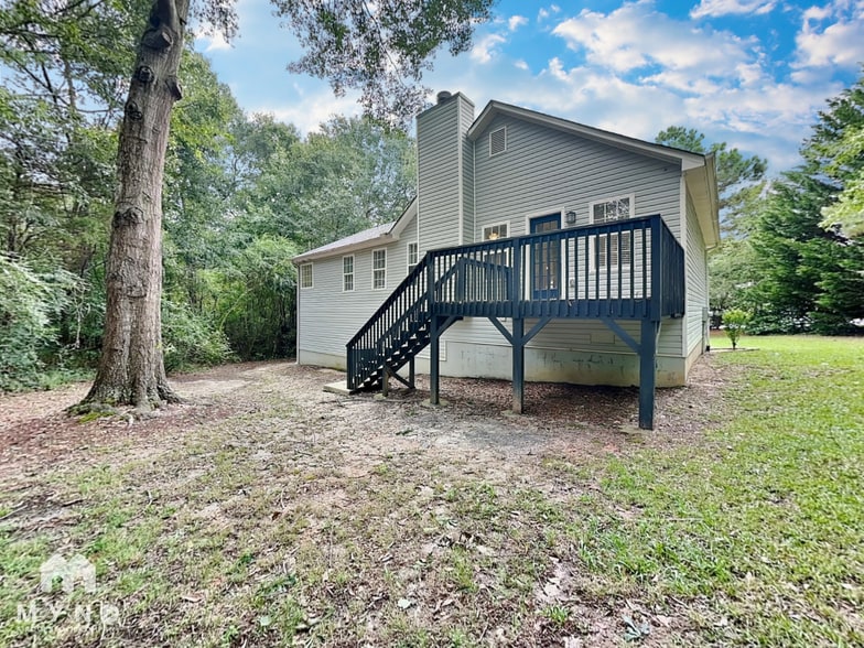 Building Photo - 93 Deidre Ct