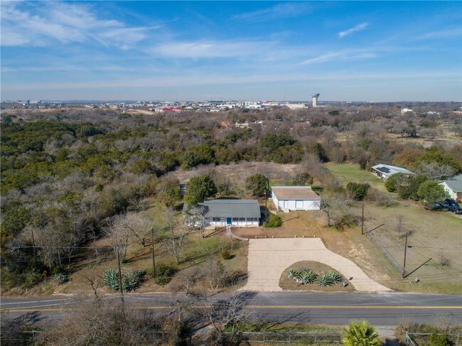 Building Photo - 4806 Pecan Springs Rd