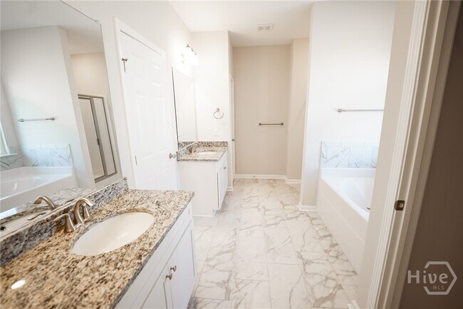 Building Photo - 125 Chilburn Cir